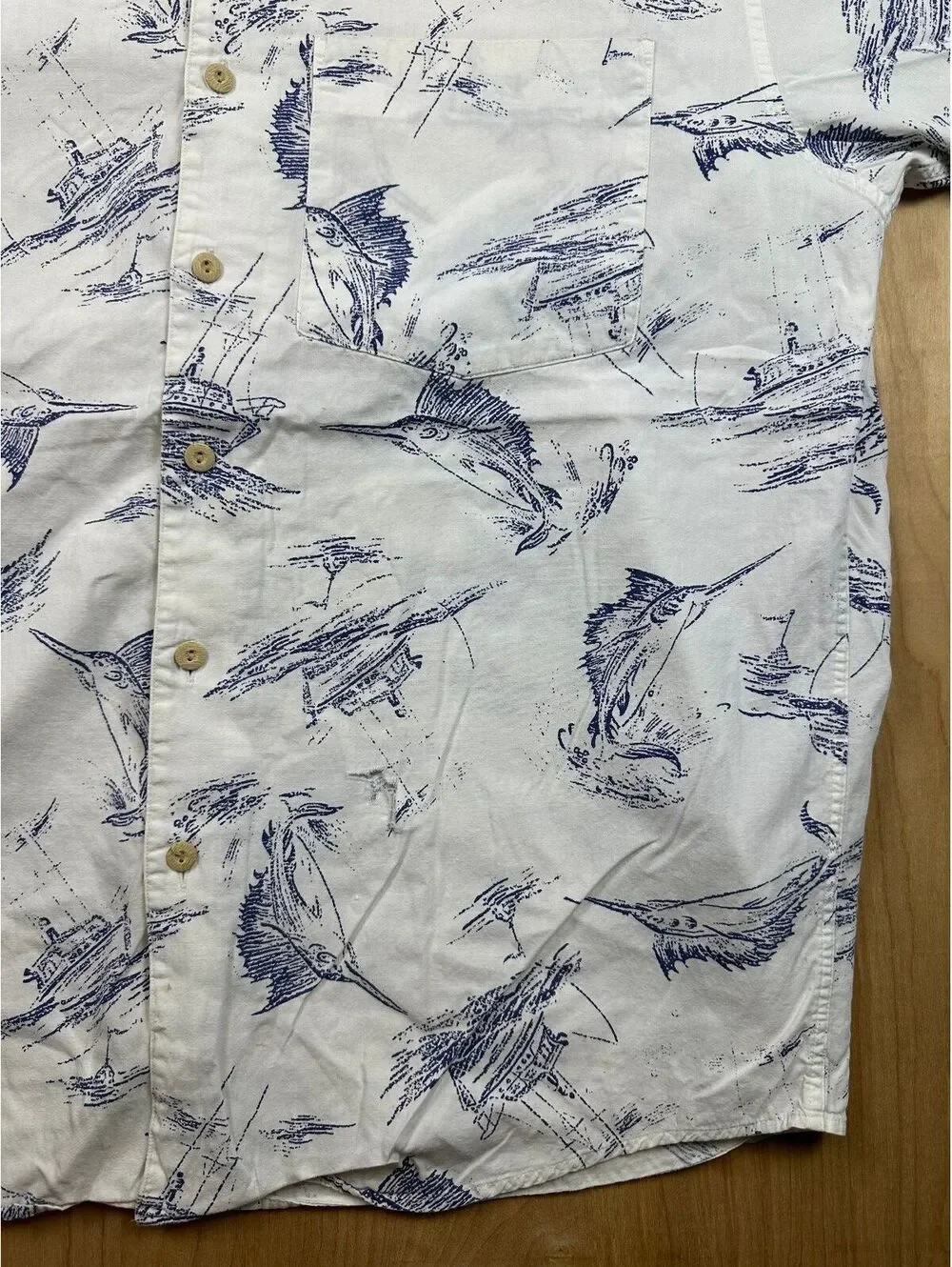Vintage 80s Banana Republic Safari & Travel marlin button up shirt fish fishing